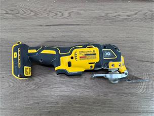 DEWALT DCS355 20V MAX OSCILLATING MULTI TOOL TOOL ONLY Very Good